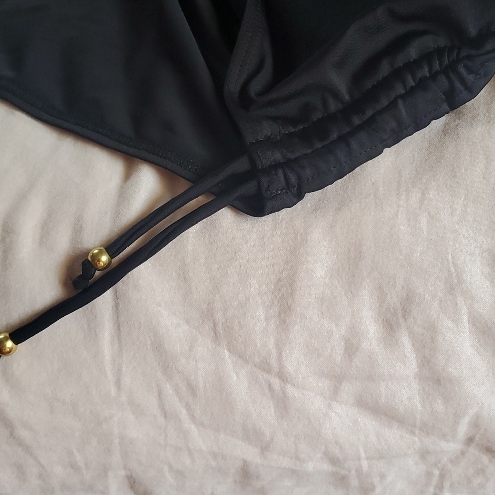 One Shoulder Ruffle One Piece Swimsuit - Picture 3 of 13